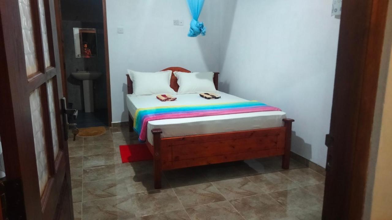 Mature Home Ella Bagian luar foto